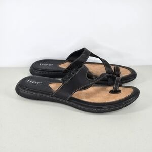 b.o.c. Black and Tan Leather Toe-Loop Sandals